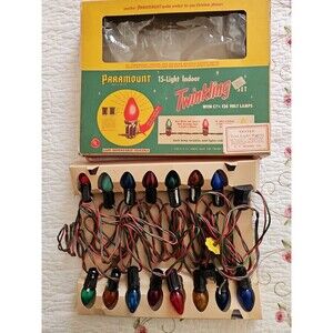 Vintage Paramount 15 C 7 1/2 Christmas Twinkling Lights New Old Stock